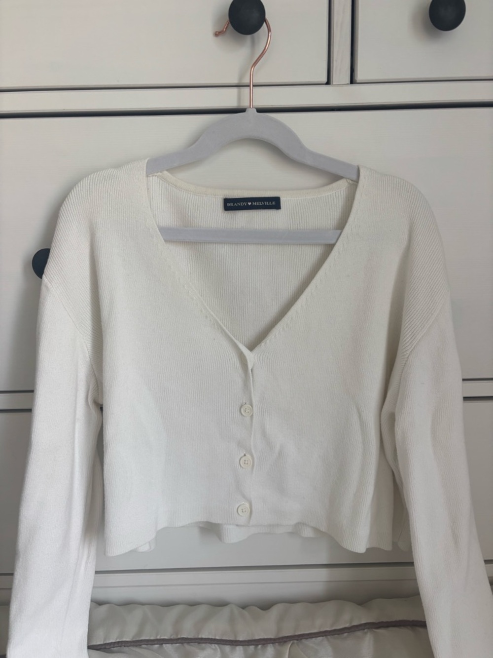 Brandy Melville White Cropped V-Neck Cardigan